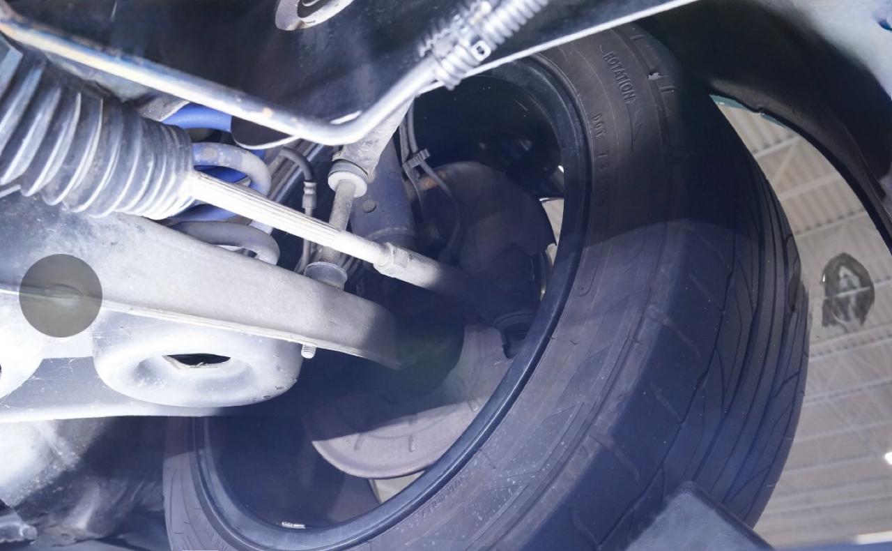 Ford Mustang 2dr Cpe GT Deluxe 2004