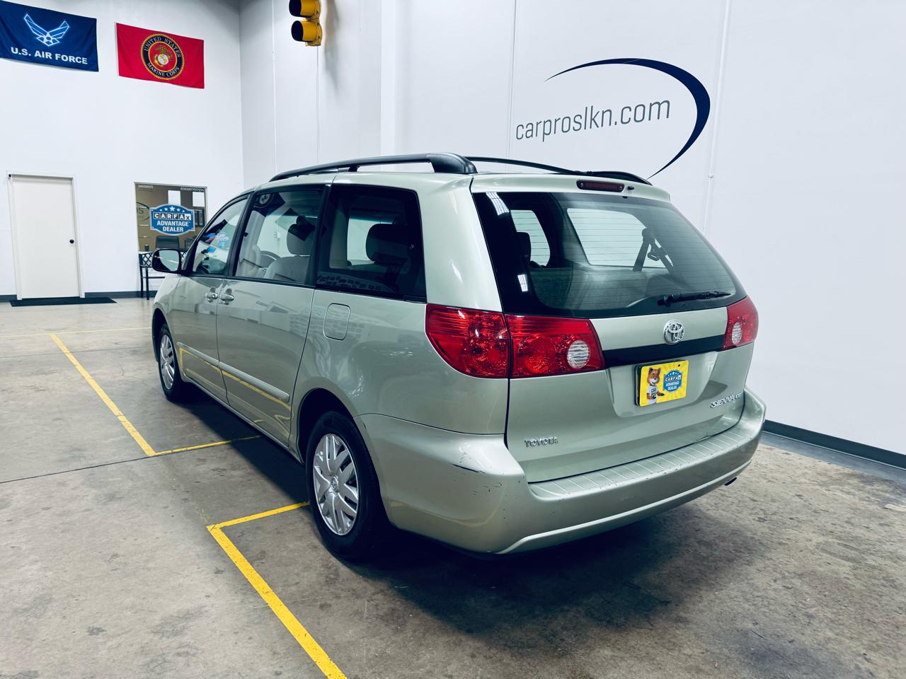 Toyota Sienna 5dr CE FWD 7-Passenger (Natl) 2006