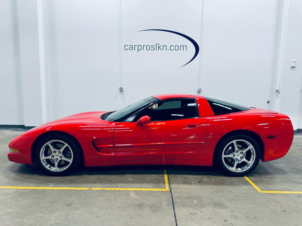 Chevrolet Corvette 2dr Cpe 2004
