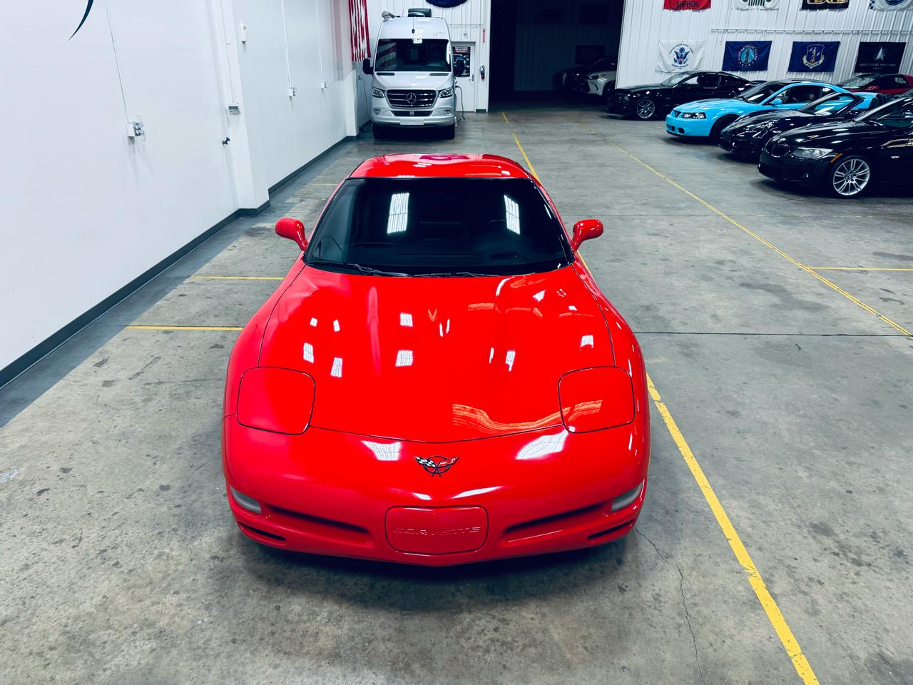 Chevrolet Corvette 2dr Cpe 2004