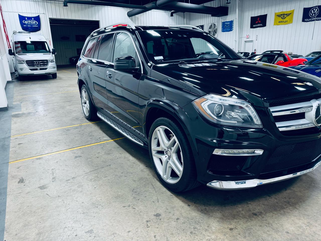Mercedes-Benz GL-Class 4MATIC 4dr GL 550 2014