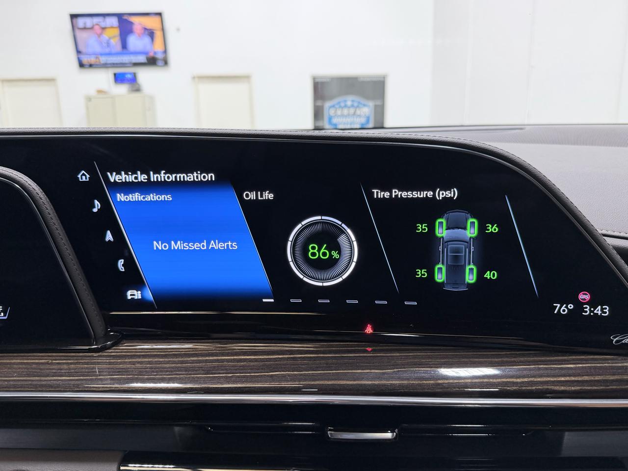 Cadillac Escalade 4WD 4dr Sport 2022