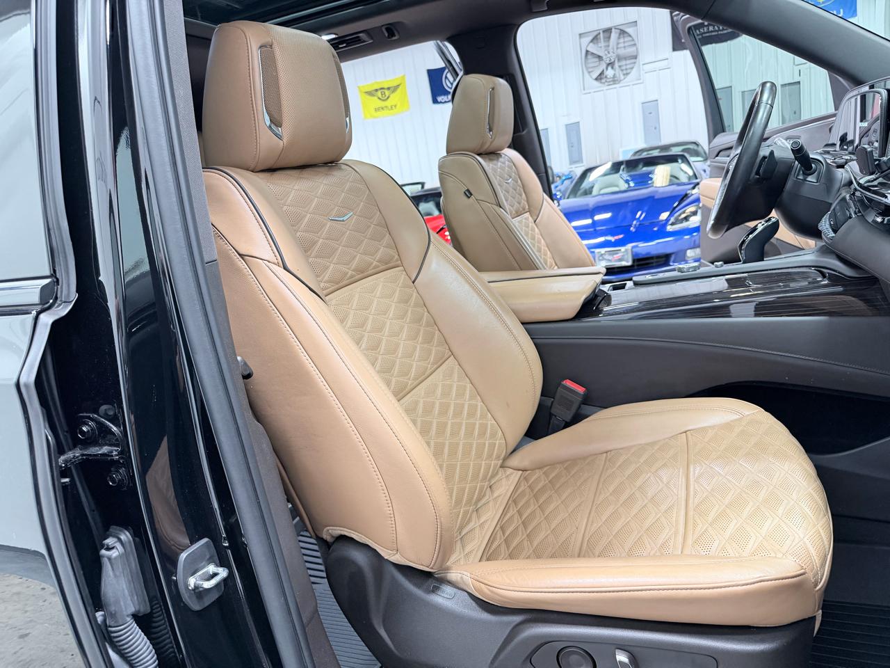 Cadillac Escalade 4WD 4dr Sport 2022