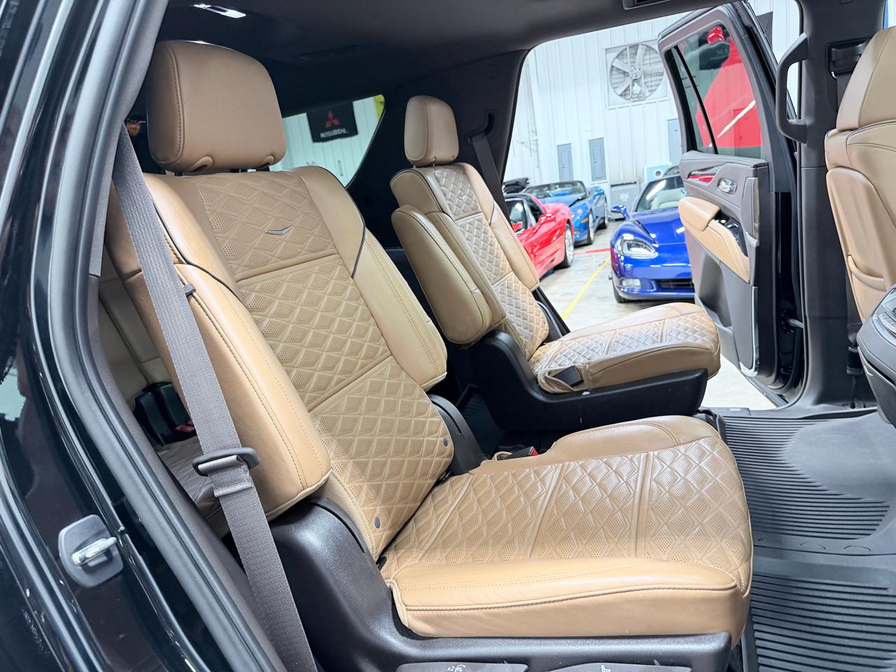 Cadillac Escalade 4WD 4dr Sport 2022