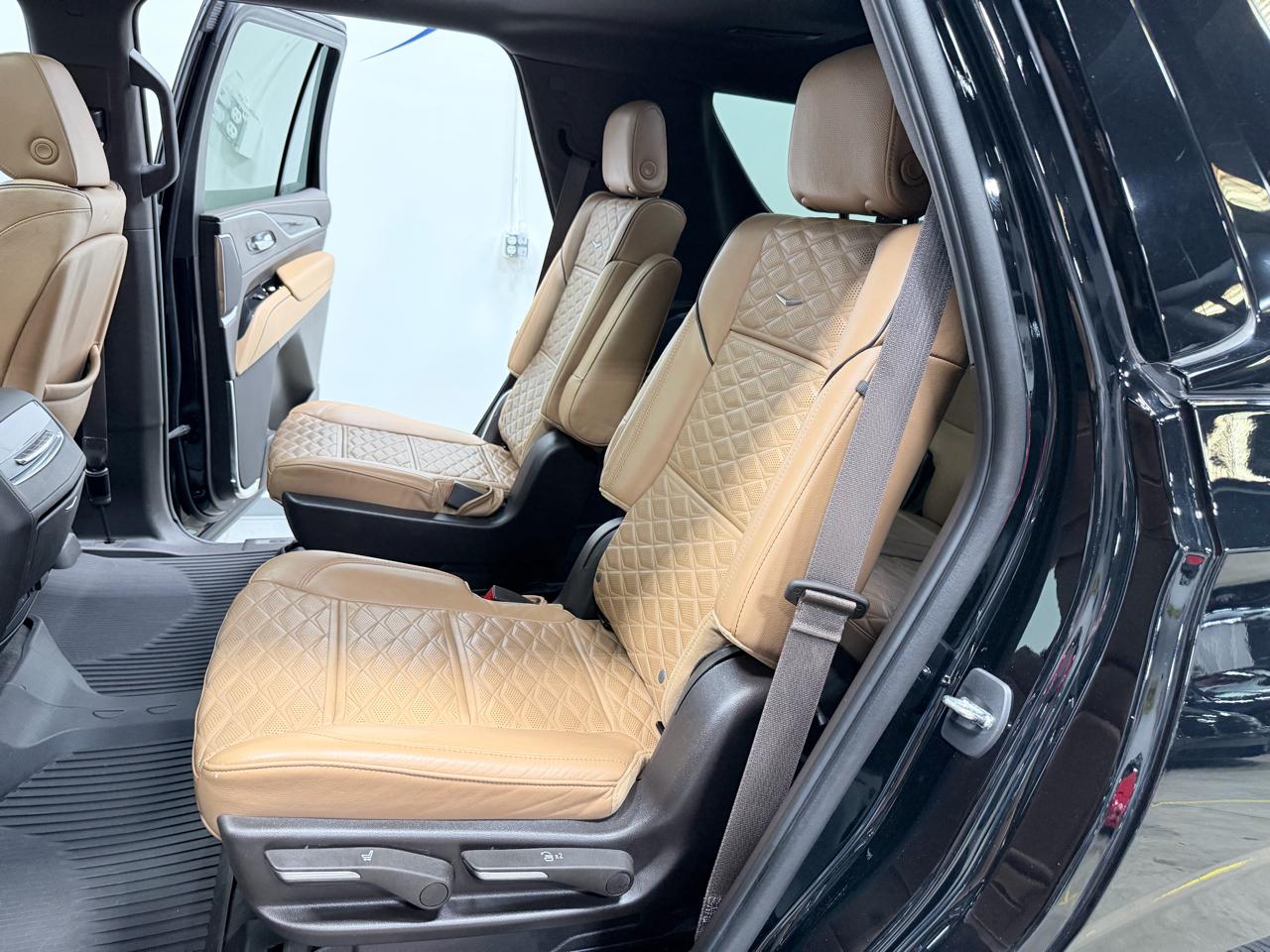 Cadillac Escalade 4WD 4dr Sport 2022