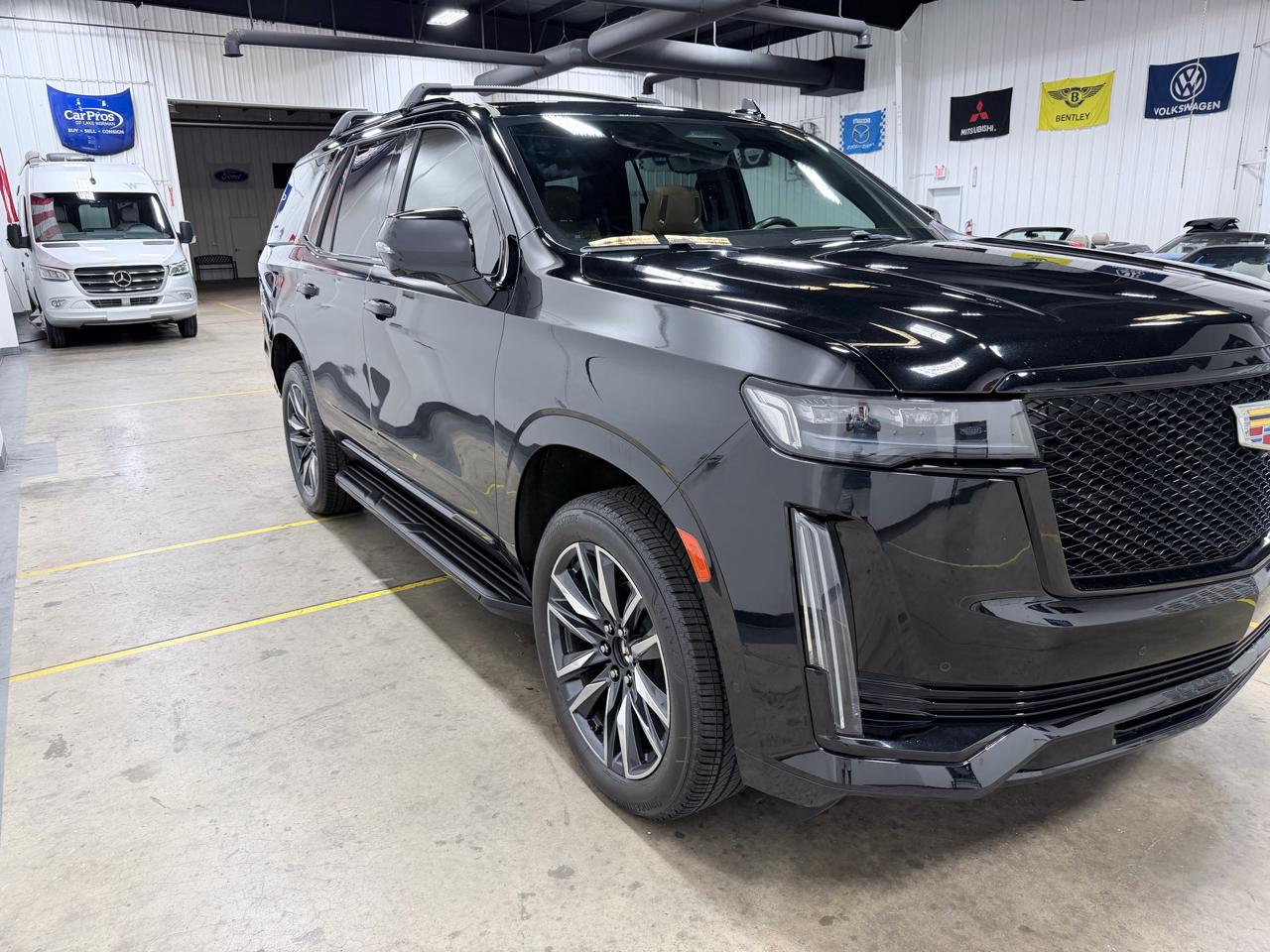 Cadillac Escalade 4WD 4dr Sport 2022
