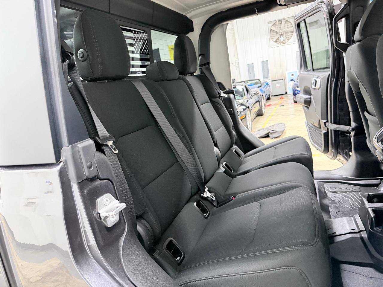 Jeep Gladiator Willys 4x4 2022