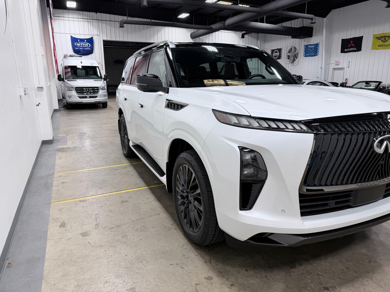 Infiniti QX80 AUTOGRAPH AWD 2025