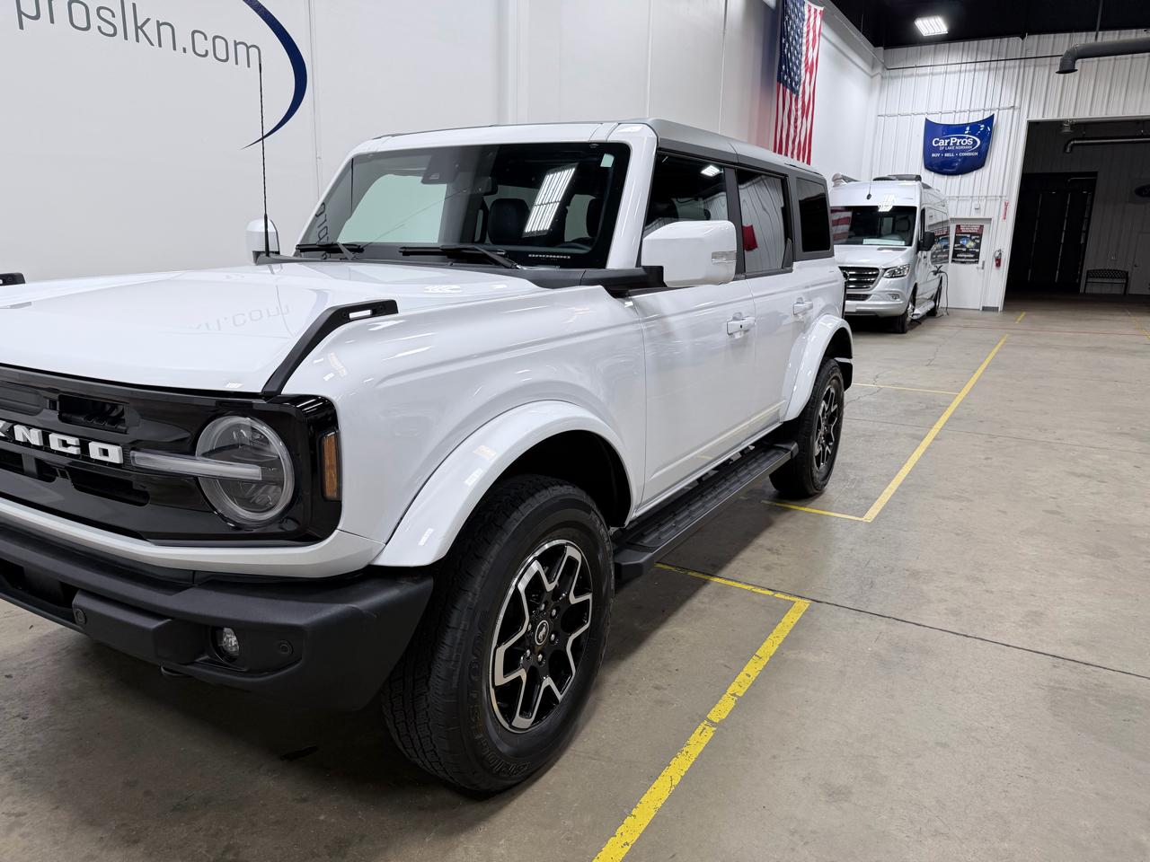 Ford Bronco Outer Banks 4 Door 4x4 2023