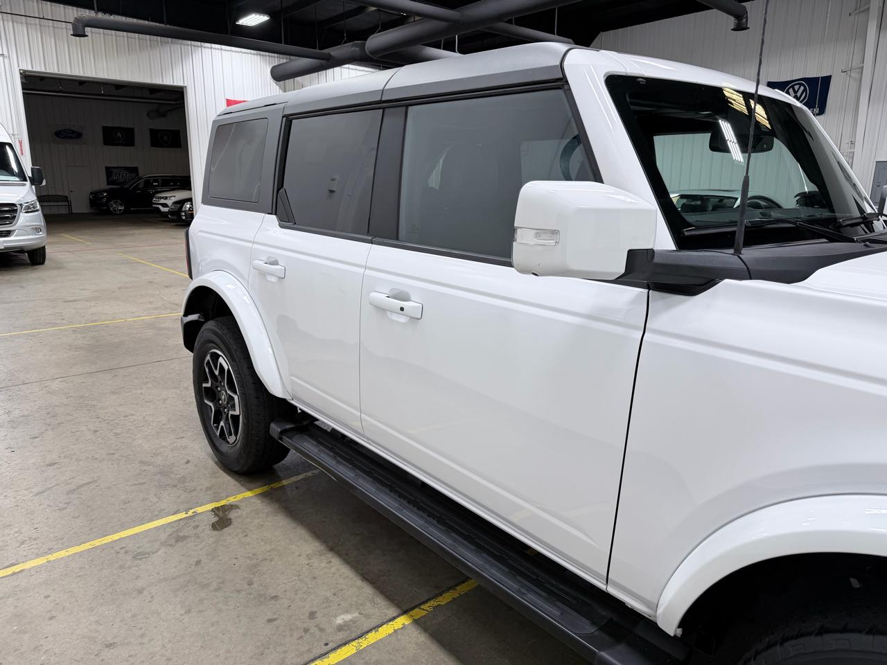 Ford Bronco Outer Banks 4 Door 4x4 2023
