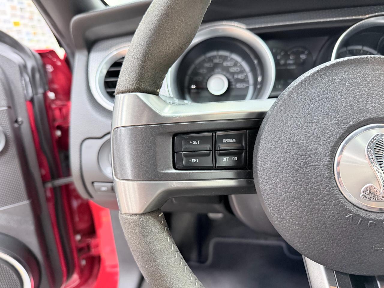 Ford Mustang 2dr Cpe Shelby GT500 2010