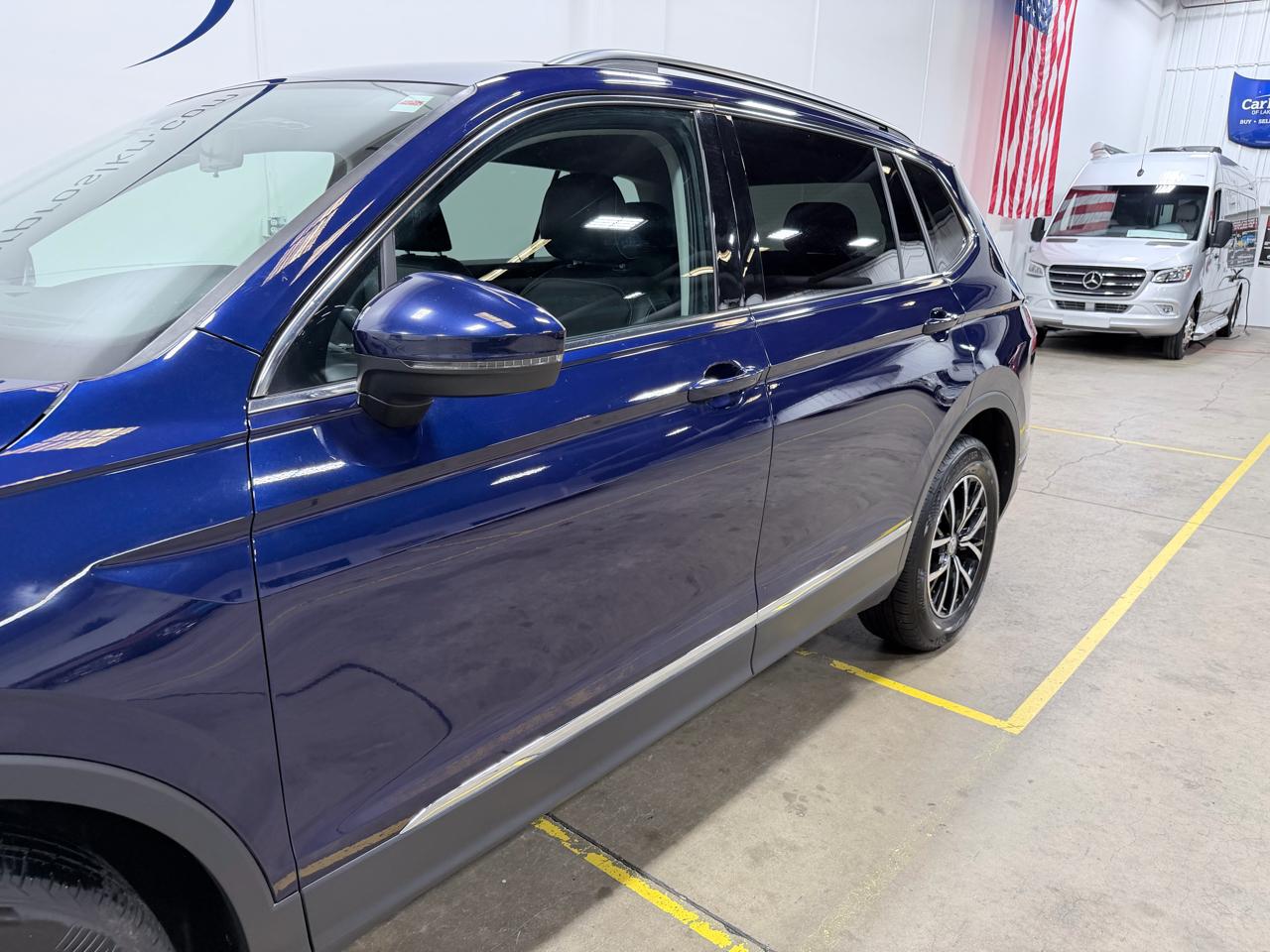 Volkswagen Tiguan 2.0T SE R-Line Black 4MOTION 2021