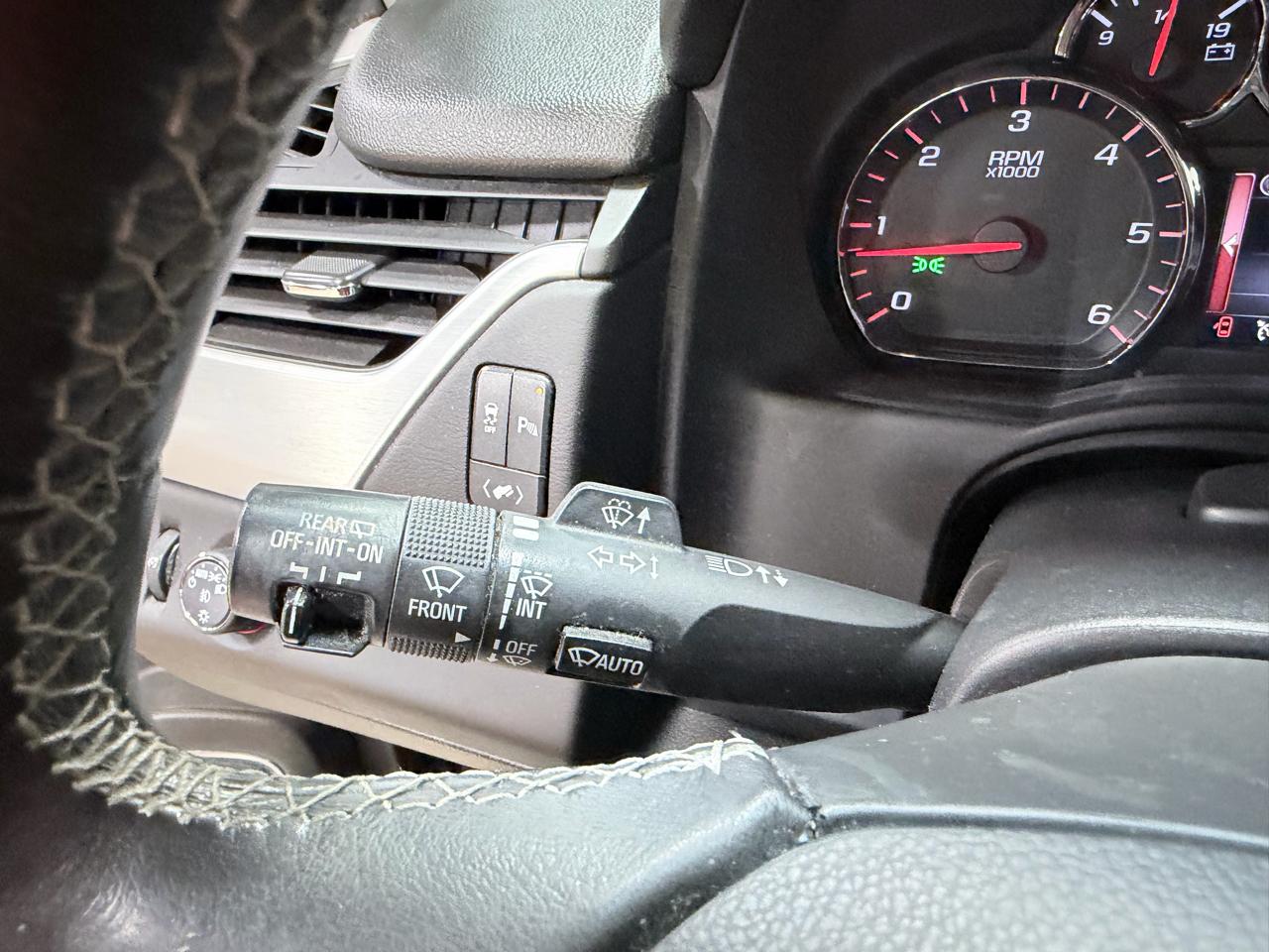 GMC Yukon XL 2WD 4dr SLE 2015