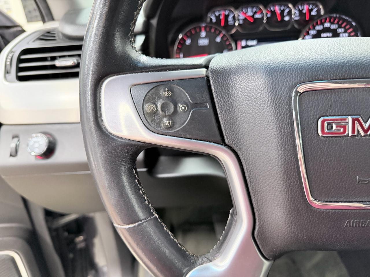GMC Yukon XL 2WD 4dr SLE 2015