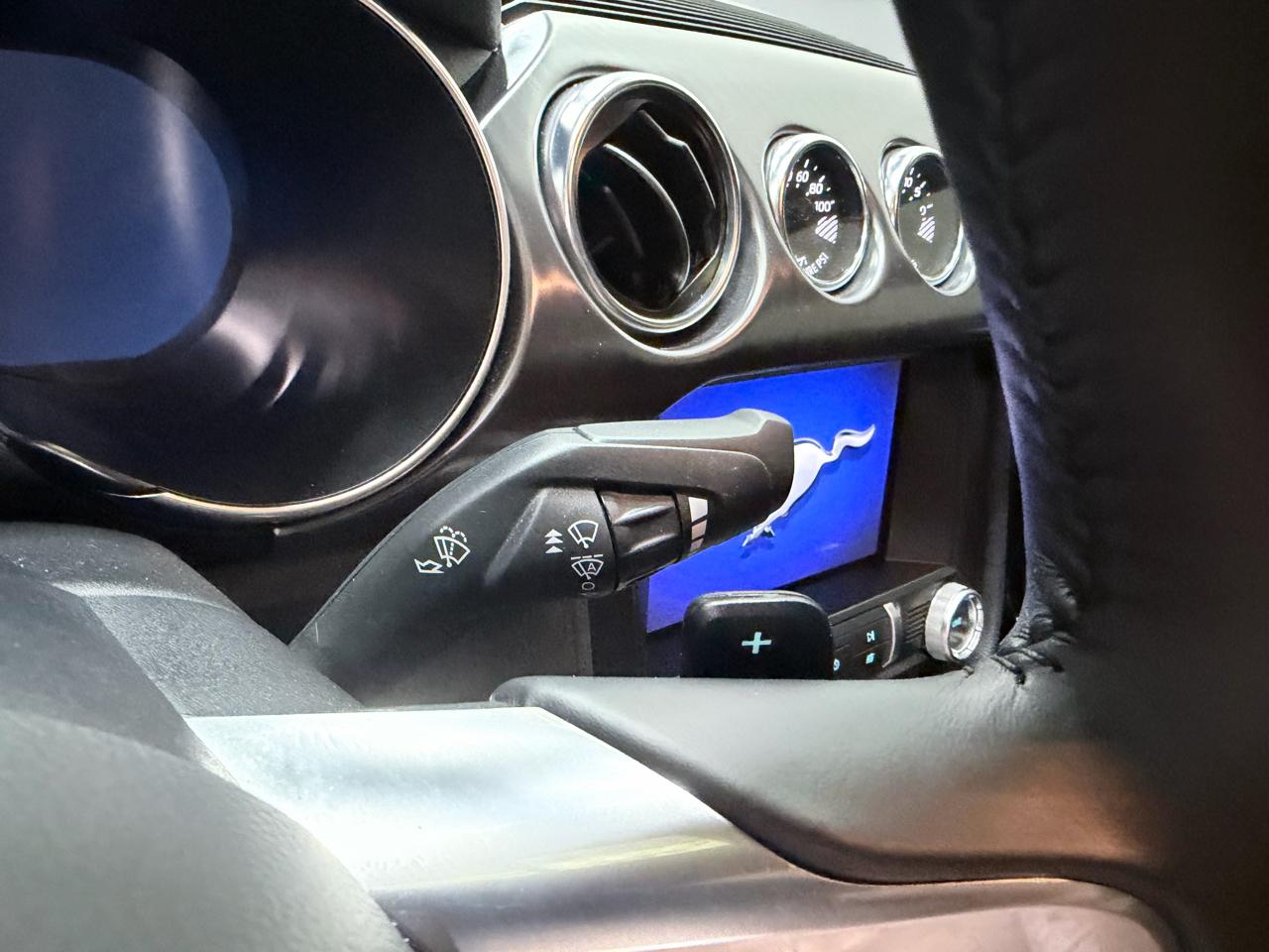Ford Mustang  2023