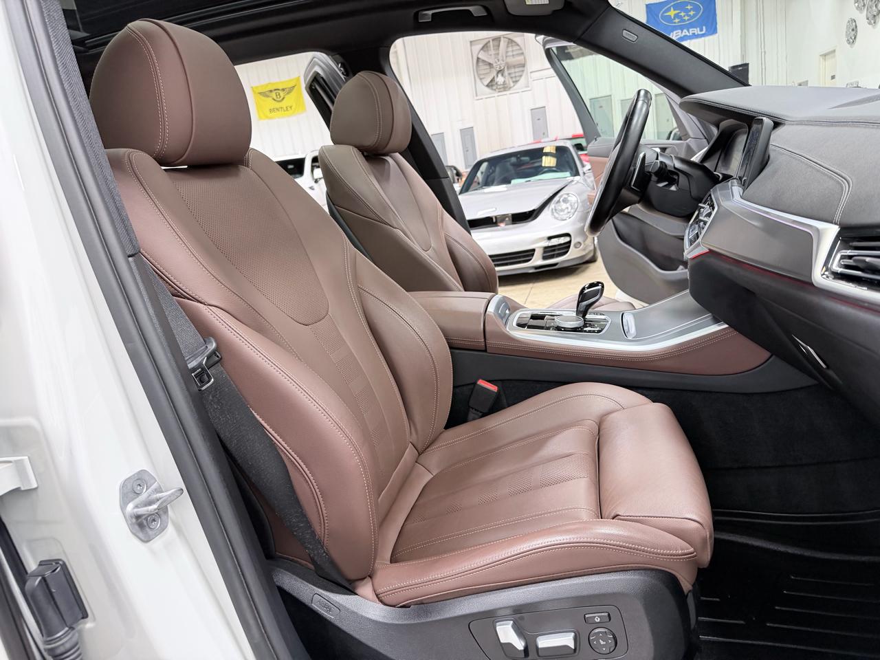BMW X5 xDrive40i Sports Activity Vehicle 2022