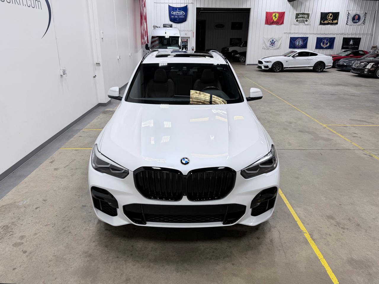 BMW X5 xDrive40i Sports Activity Vehicle 2022