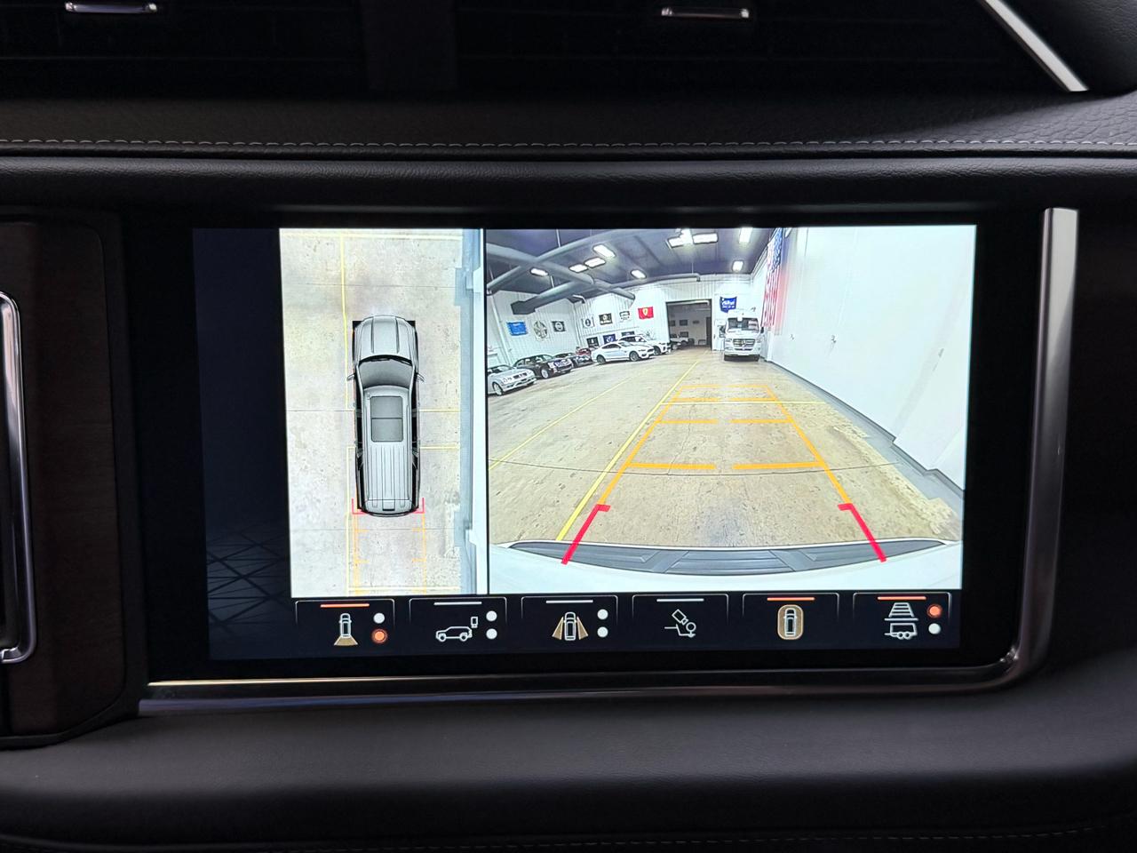 GMC Yukon 4WD 4dr Denali Ultimate 2024