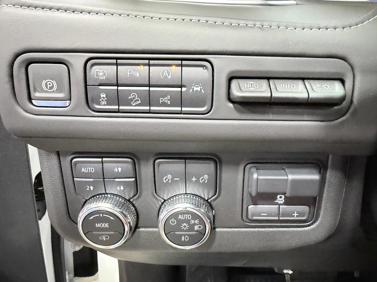 GMC Yukon 4WD 4dr Denali Ultimate 2024