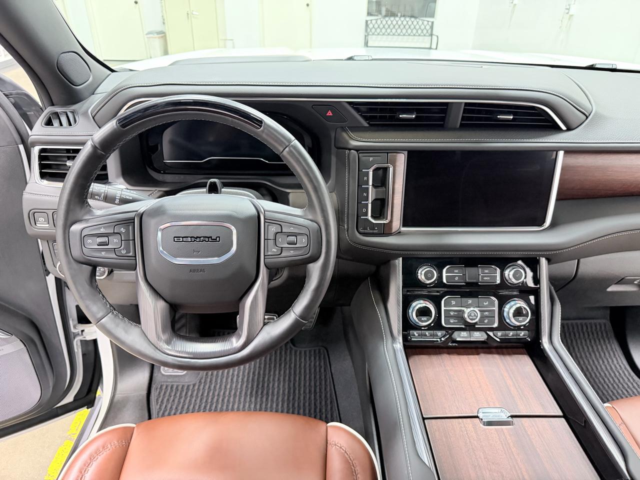 GMC Yukon 4WD 4dr Denali Ultimate 2024