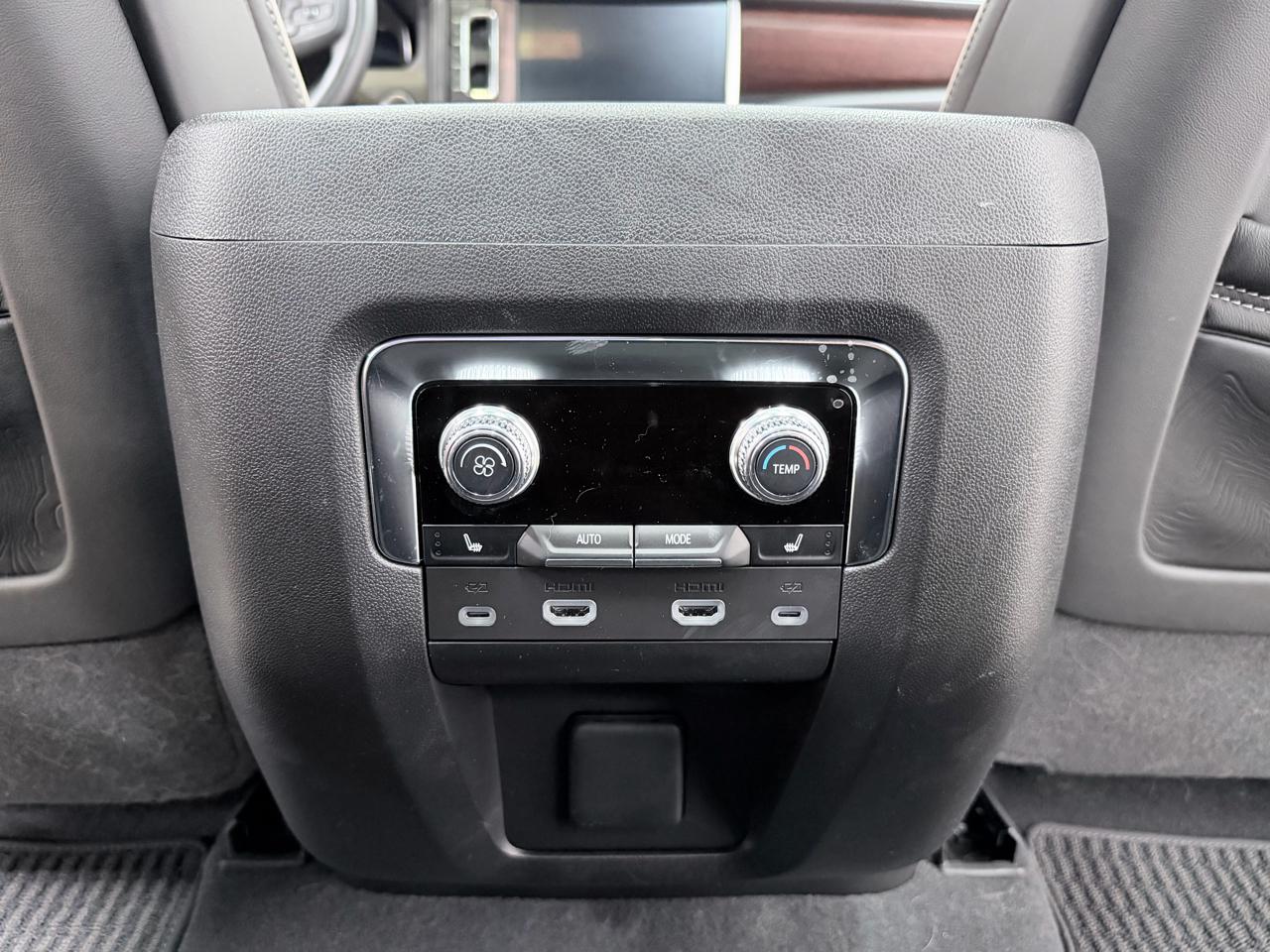 GMC Yukon 4WD 4dr Denali Ultimate 2024