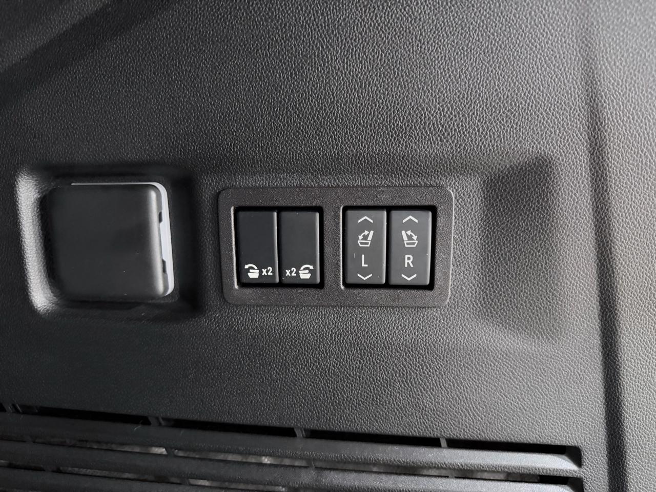GMC Yukon 4WD 4dr Denali Ultimate 2024