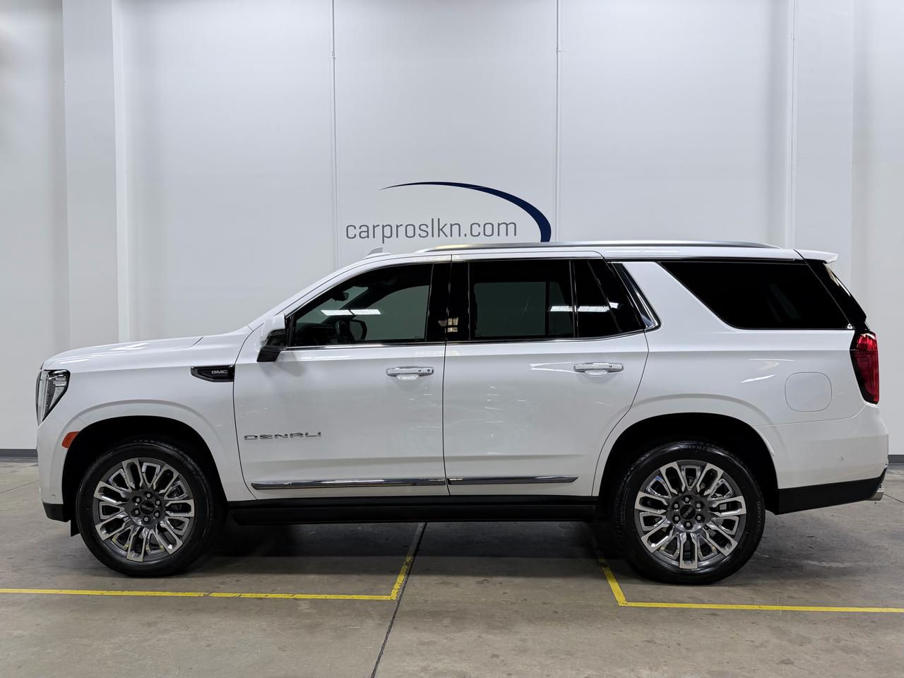 GMC Yukon 4WD 4dr Denali Ultimate 2024