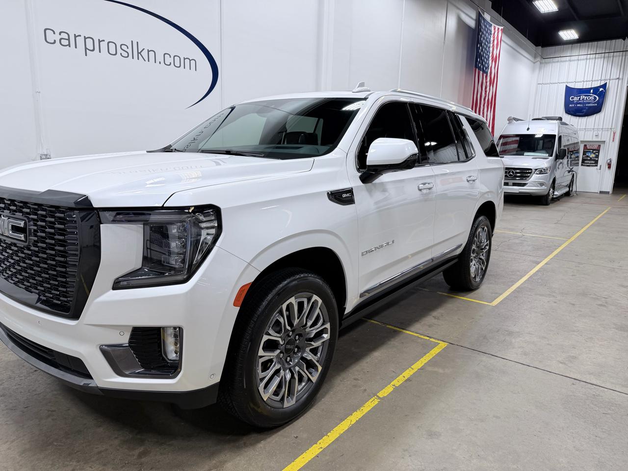 GMC Yukon 4WD 4dr Denali Ultimate 2024