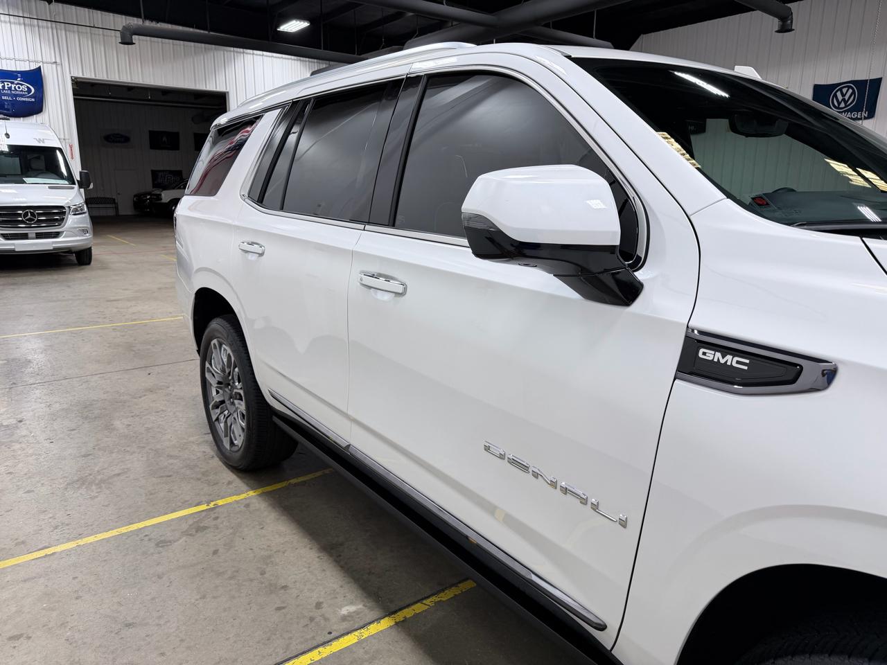 GMC Yukon 4WD 4dr Denali Ultimate 2024