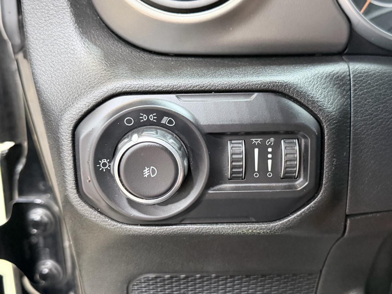 Jeep Wrangler Unlimited Sport 4x4 2018