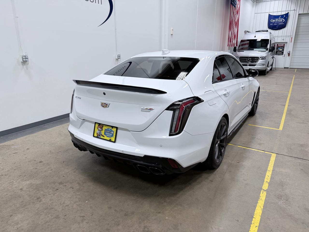 Cadillac CT4-V 4dr Sdn Blackwing 2023