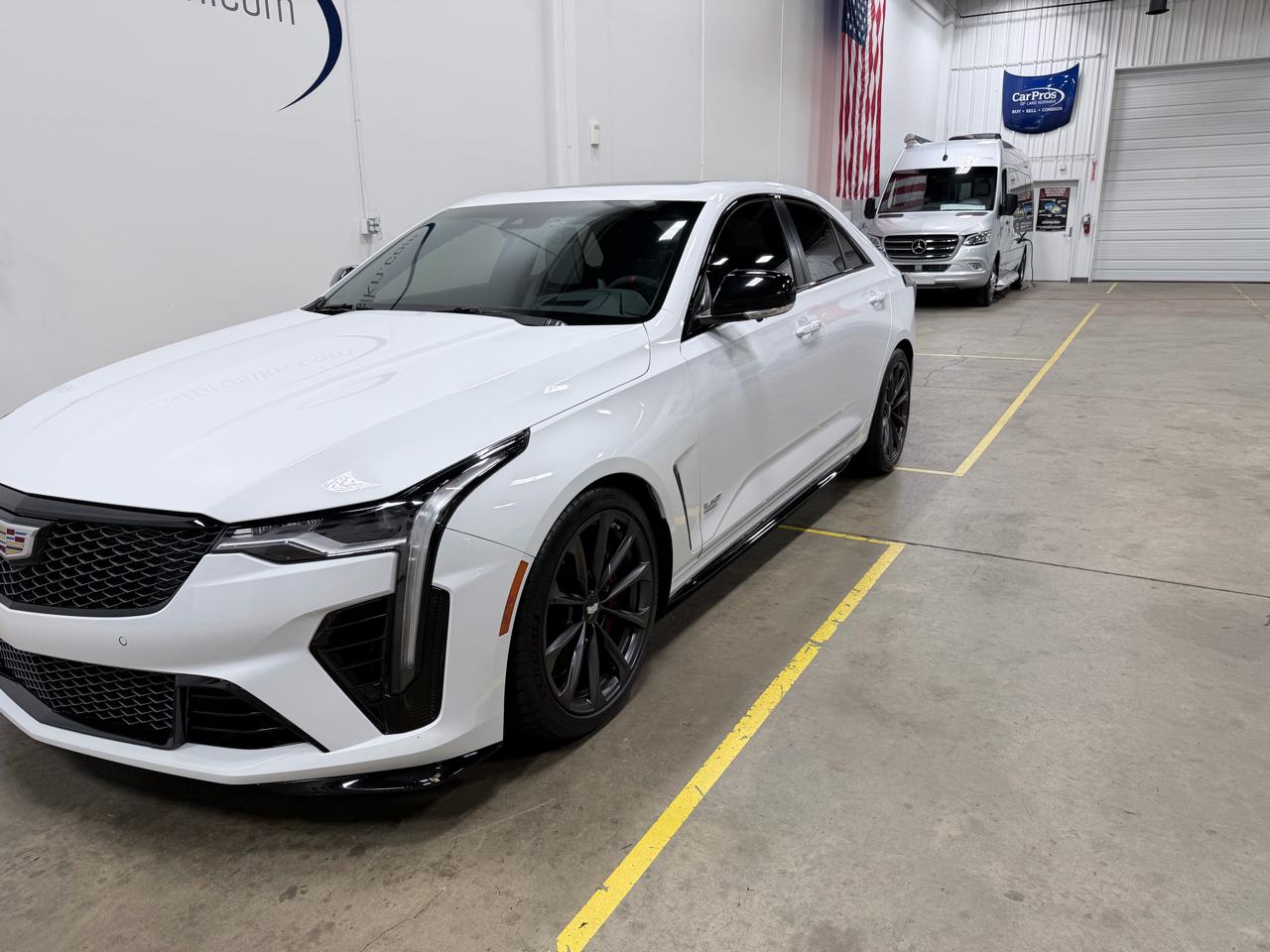 Cadillac CT4-V 4dr Sdn Blackwing 2023