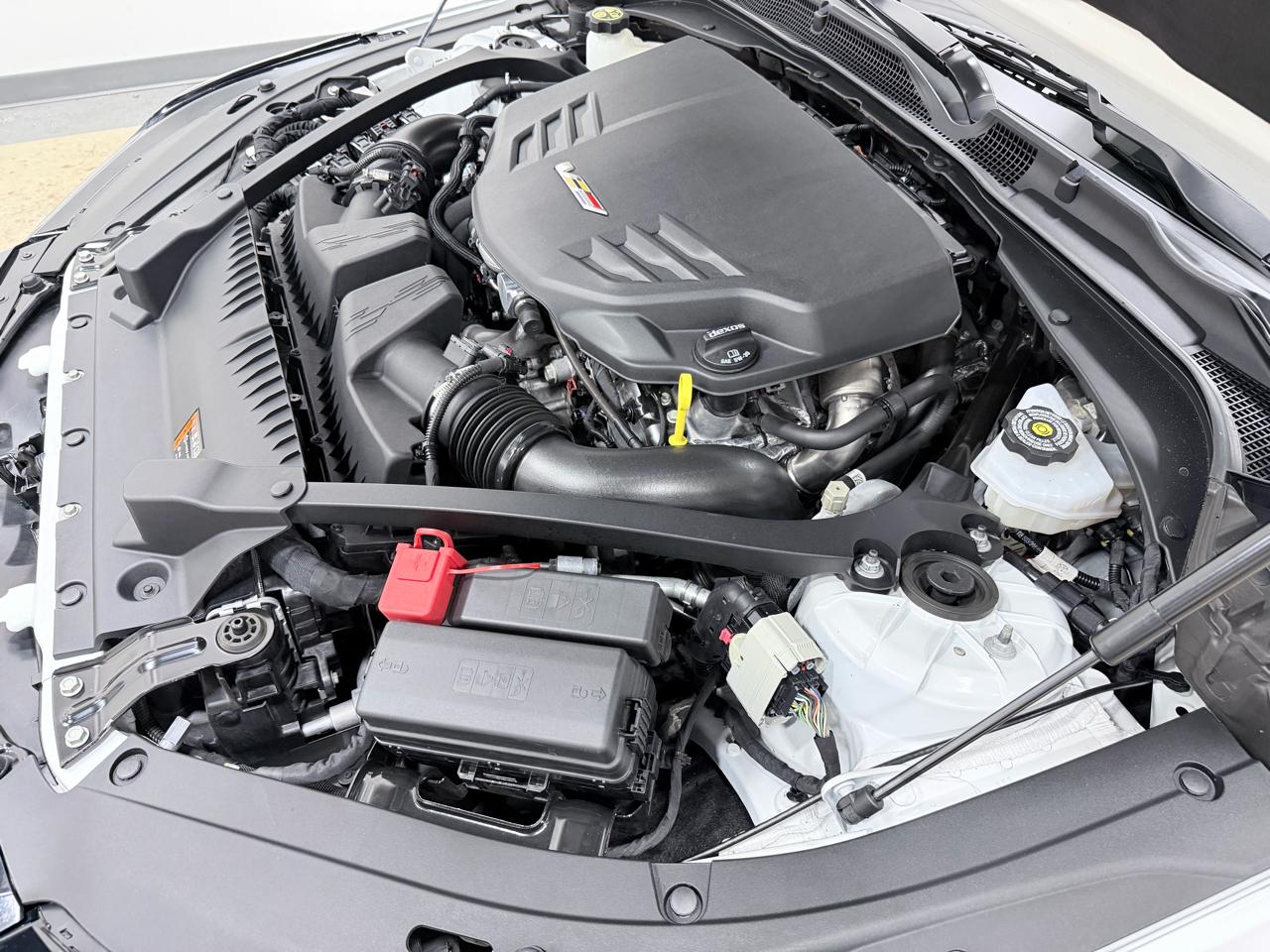 Cadillac CT4-V 4dr Sdn Blackwing 2023