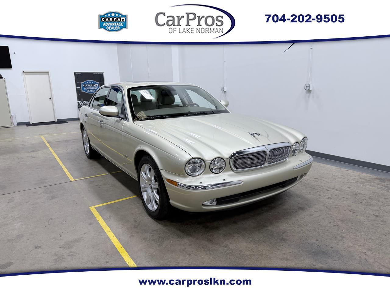 Jaguar XJ 4dr Sdn XJ8 LWB 2006