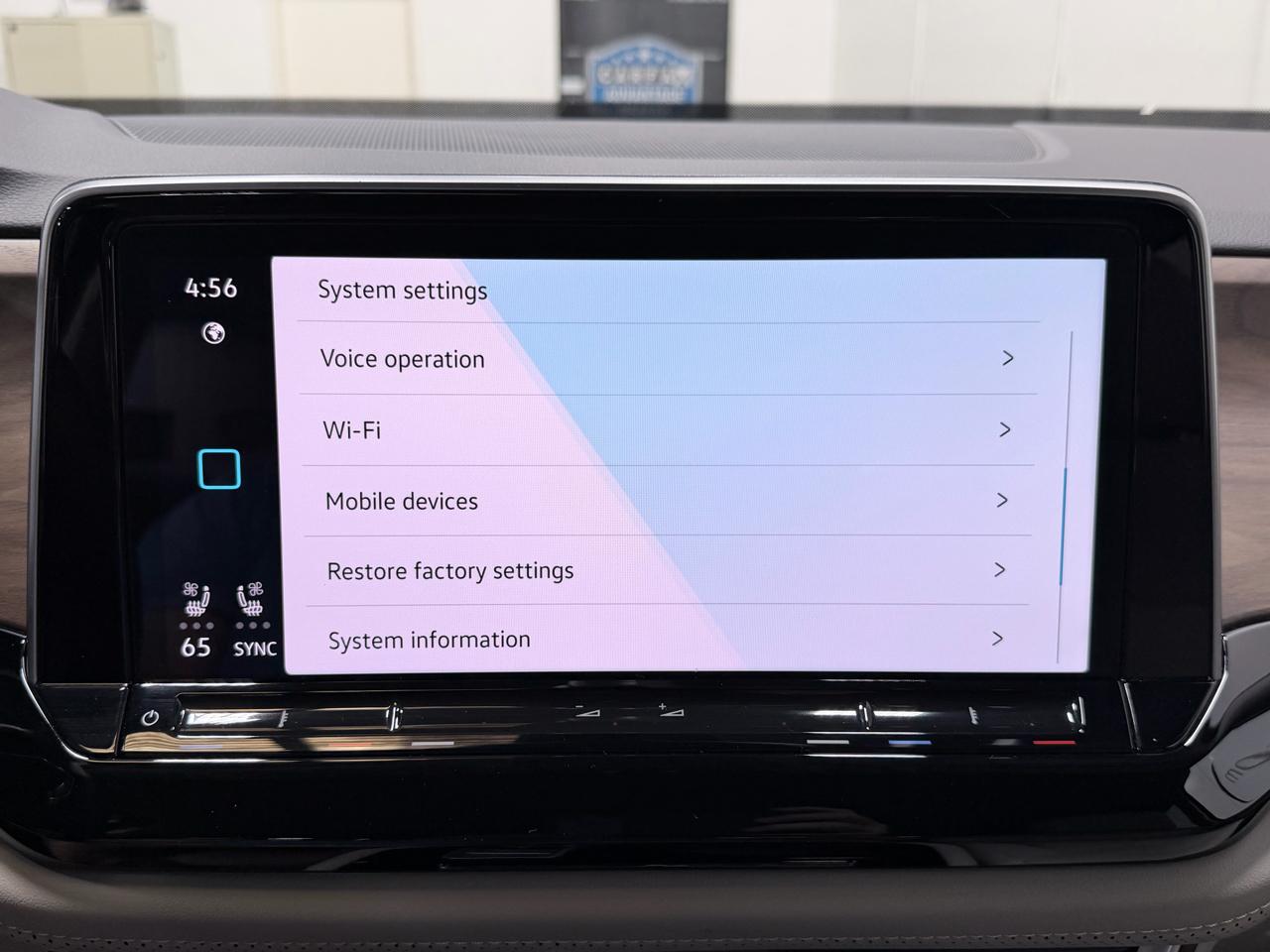 Volkswagen Atlas 2.0T SE w/Technology 4MOTION 2024