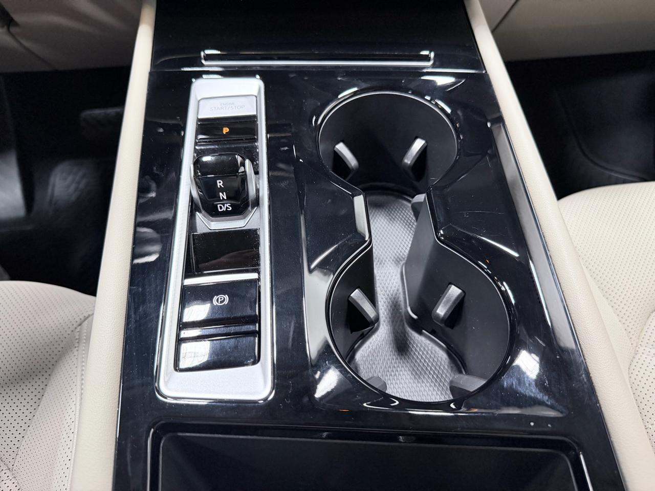 Volkswagen Atlas 2.0T SE w/Technology 4MOTION 2024