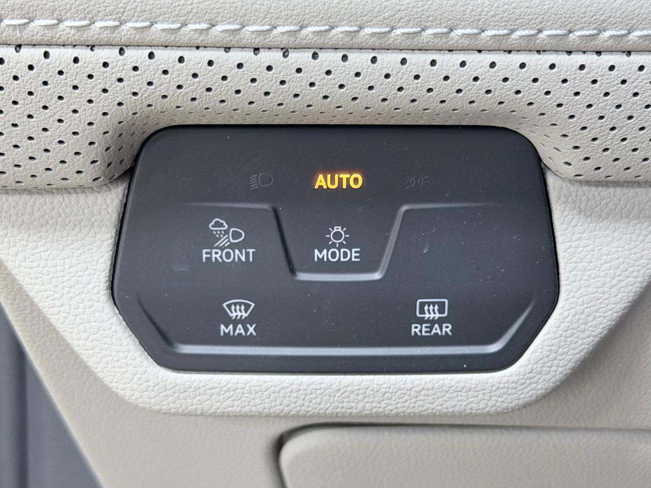 Volkswagen Atlas 2.0T SE w/Technology 4MOTION 2024