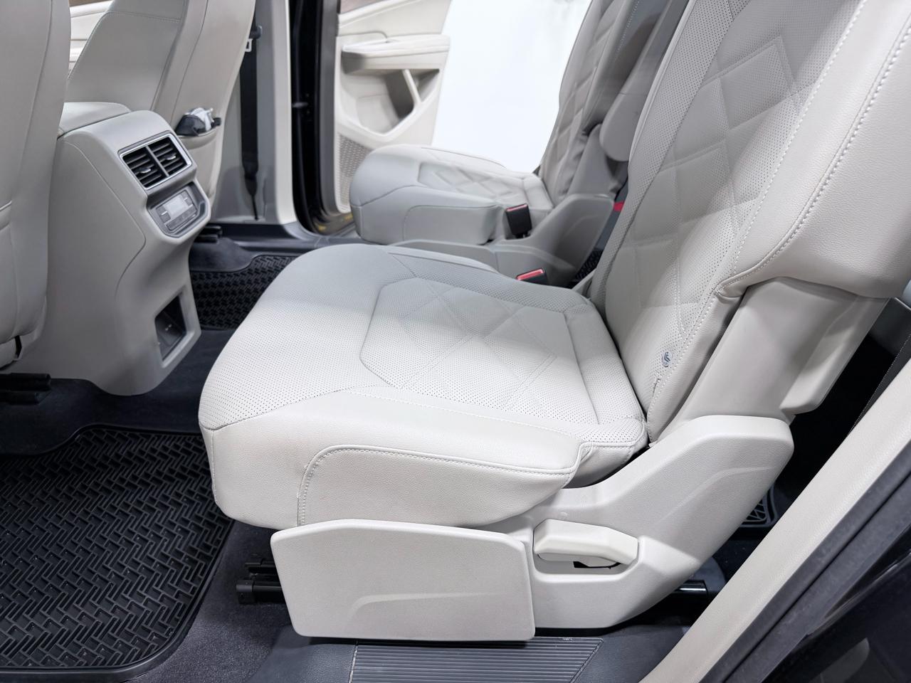 Volkswagen Atlas 2.0T SE w/Technology 4MOTION 2024