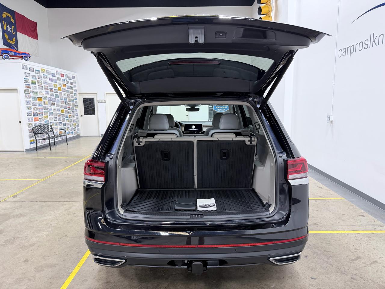 Volkswagen Atlas 2.0T SE w/Technology 4MOTION 2024