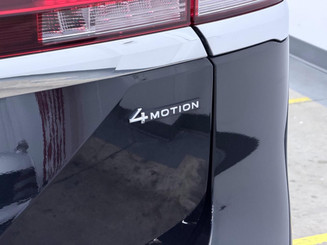 Volkswagen Atlas 2.0T SE w/Technology 4MOTION 2024