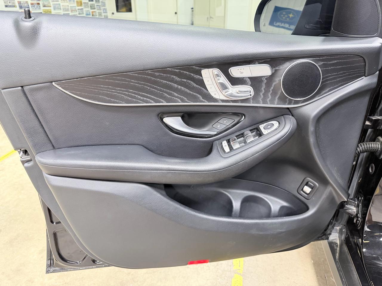 Mercedes-Benz GLC GLC 300 SUV 2018