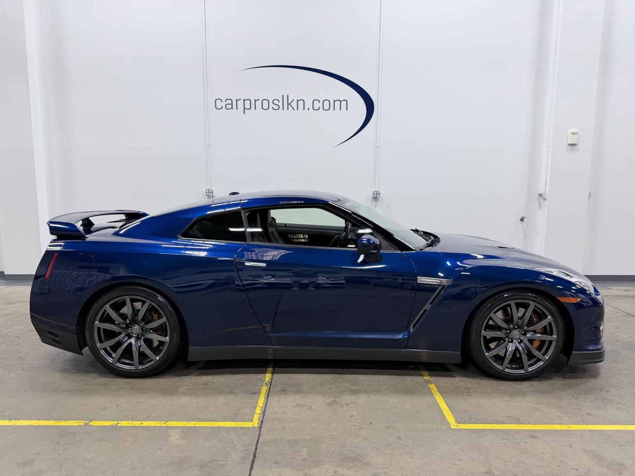 Nissan GT-R 2dr Cpe Premium 2014