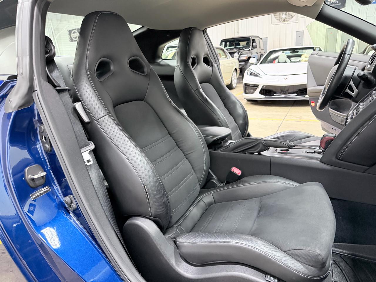 Nissan GT-R 2dr Cpe Premium 2014