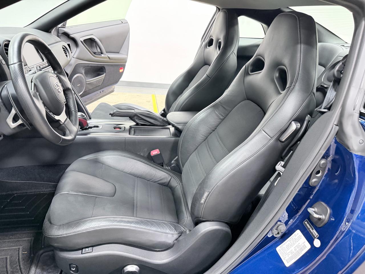Nissan GT-R 2dr Cpe Premium 2014