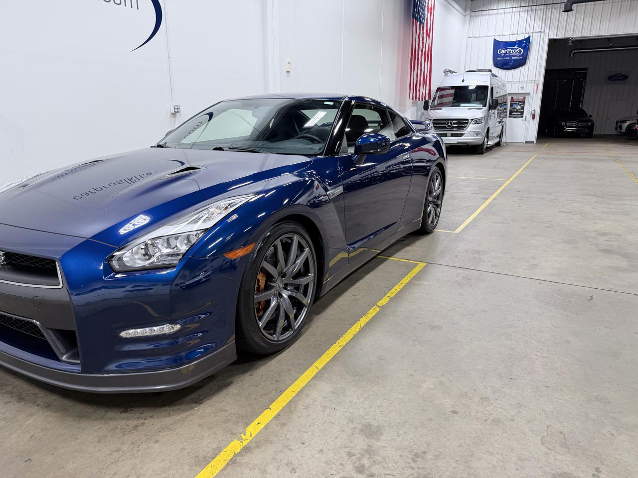 Nissan GT-R 2dr Cpe Premium 2014