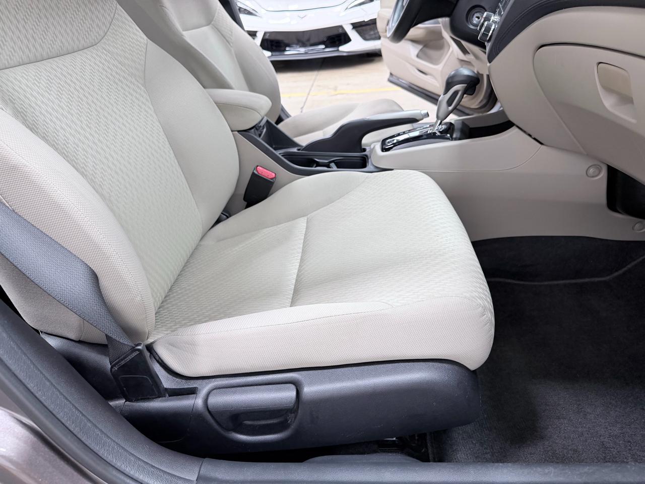 Honda Civic Sedan 4dr CVT LX 2014
