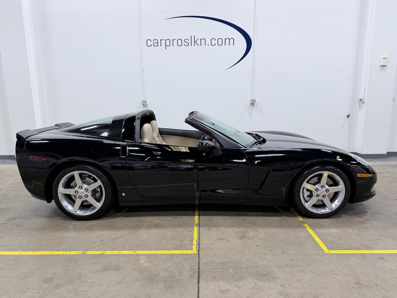Chevrolet Corvette 2dr Cpe 2006