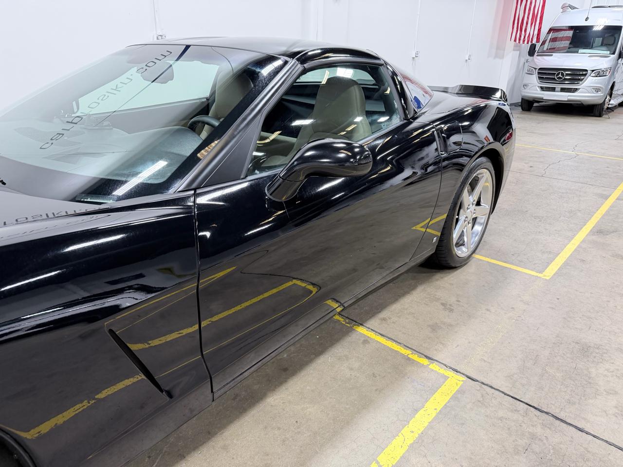 Chevrolet Corvette 2dr Cpe 2006