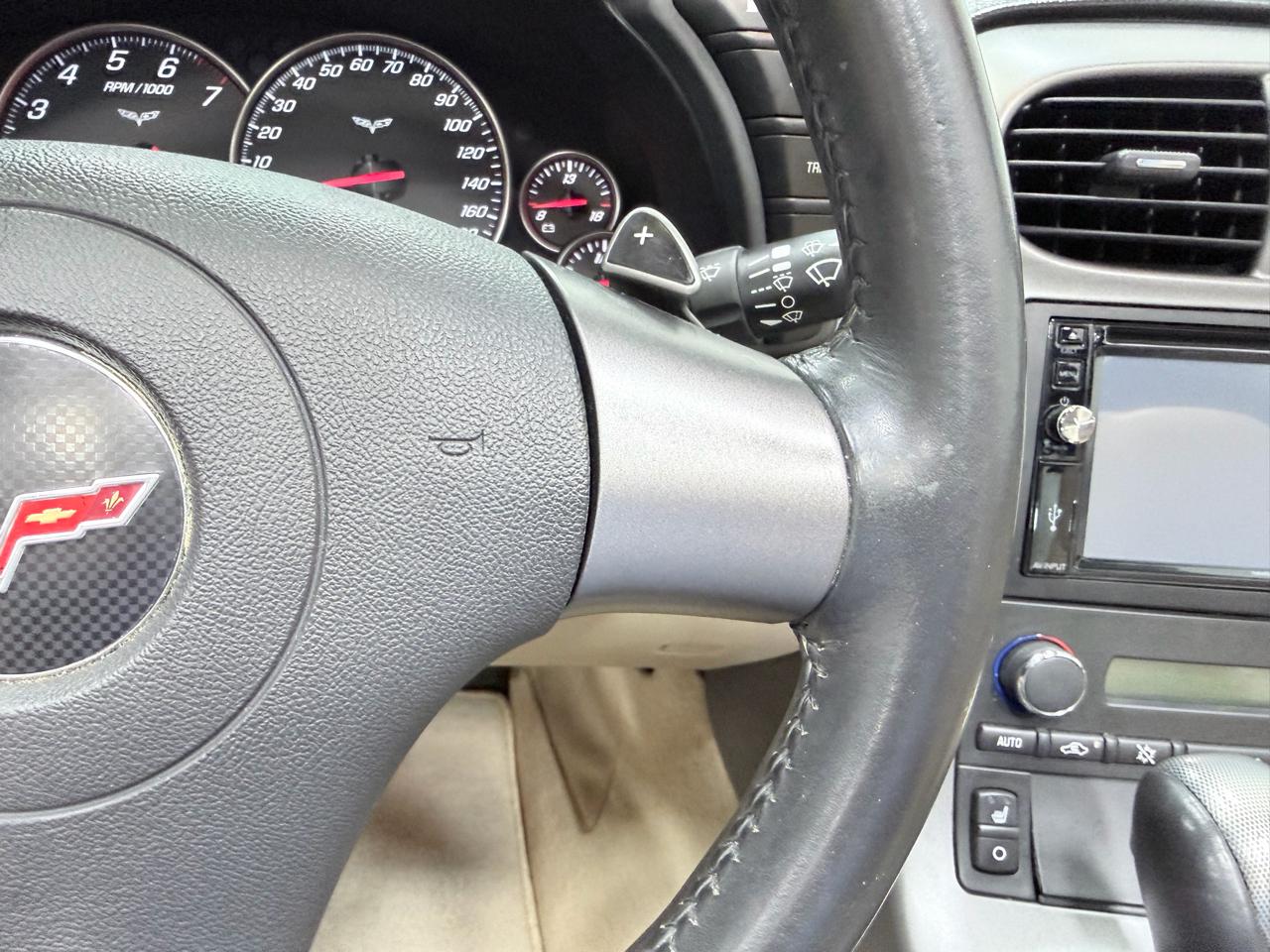 Chevrolet Corvette 2dr Cpe 2006
