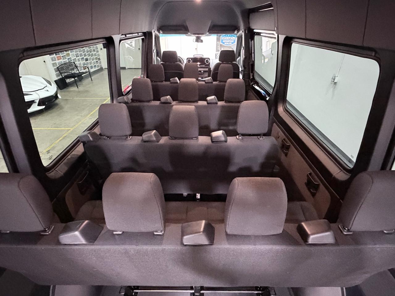 Mercedes-Benz Sprinter Passenger Van 2500 High Roof I4 Diesel 170" RWD 2025